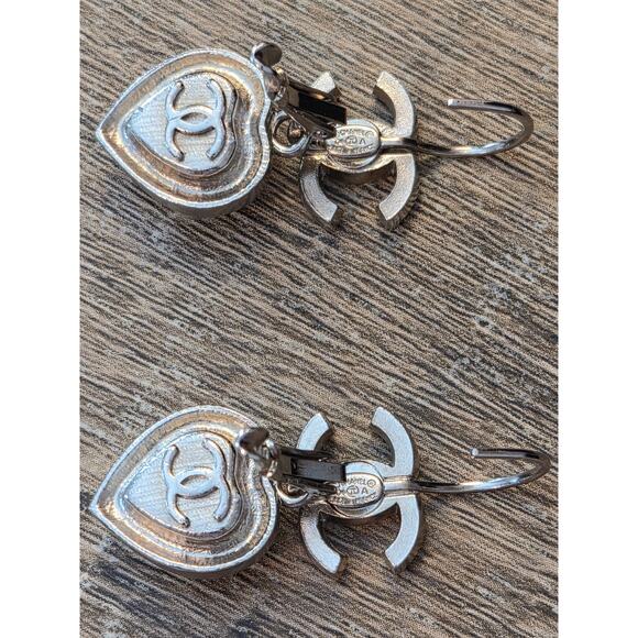 Chanel Coco Mark Heart Motif Dangle Silver Earrings - Picture 3 of 5